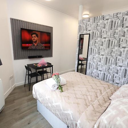 Vr Apartments Glasgow Bagian luar foto