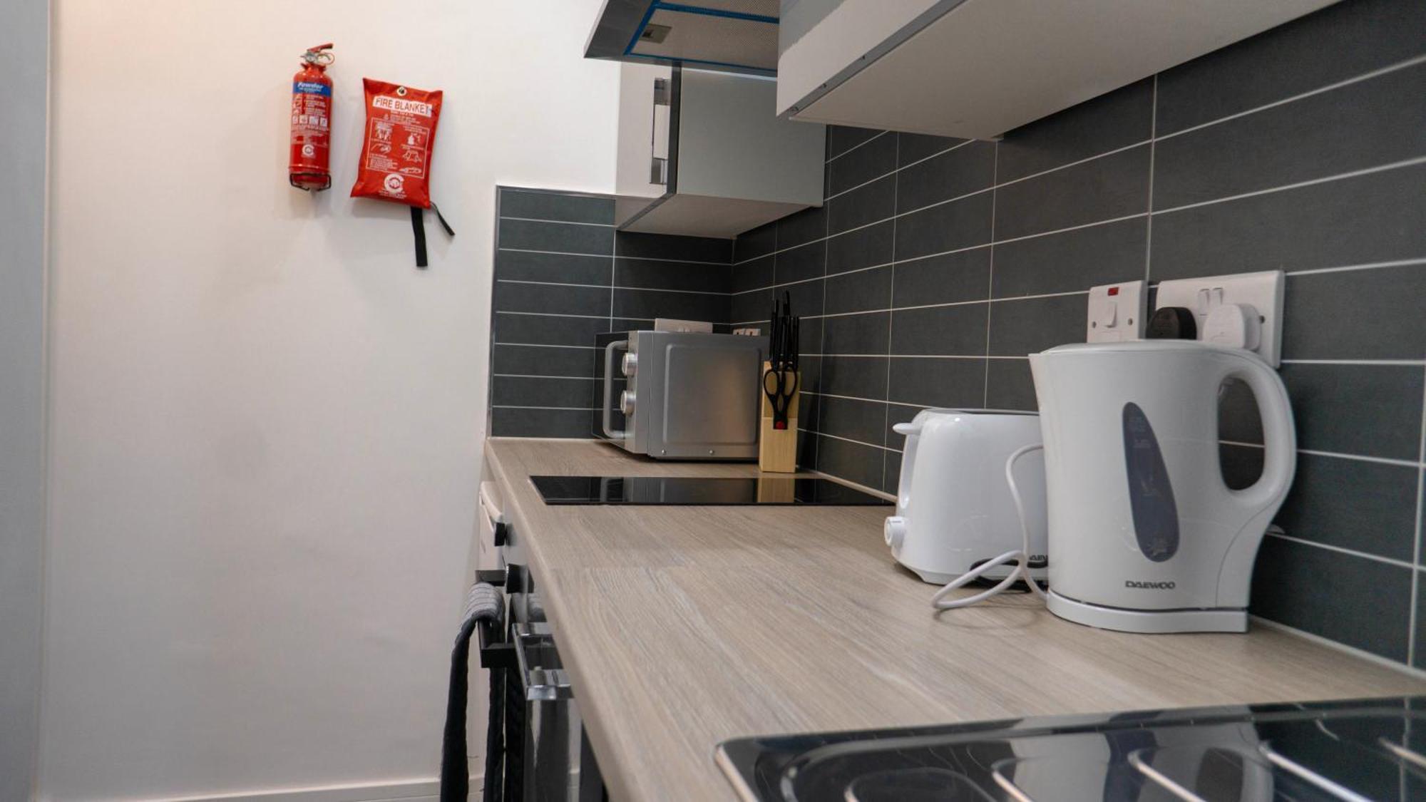 Vr Apartments Glasgow Bagian luar foto